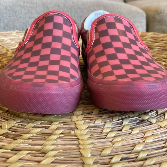 Vans Classic Slip On Translucent Rubber Checkerboard Sneaker Sz-6 - Picture 7 of 14